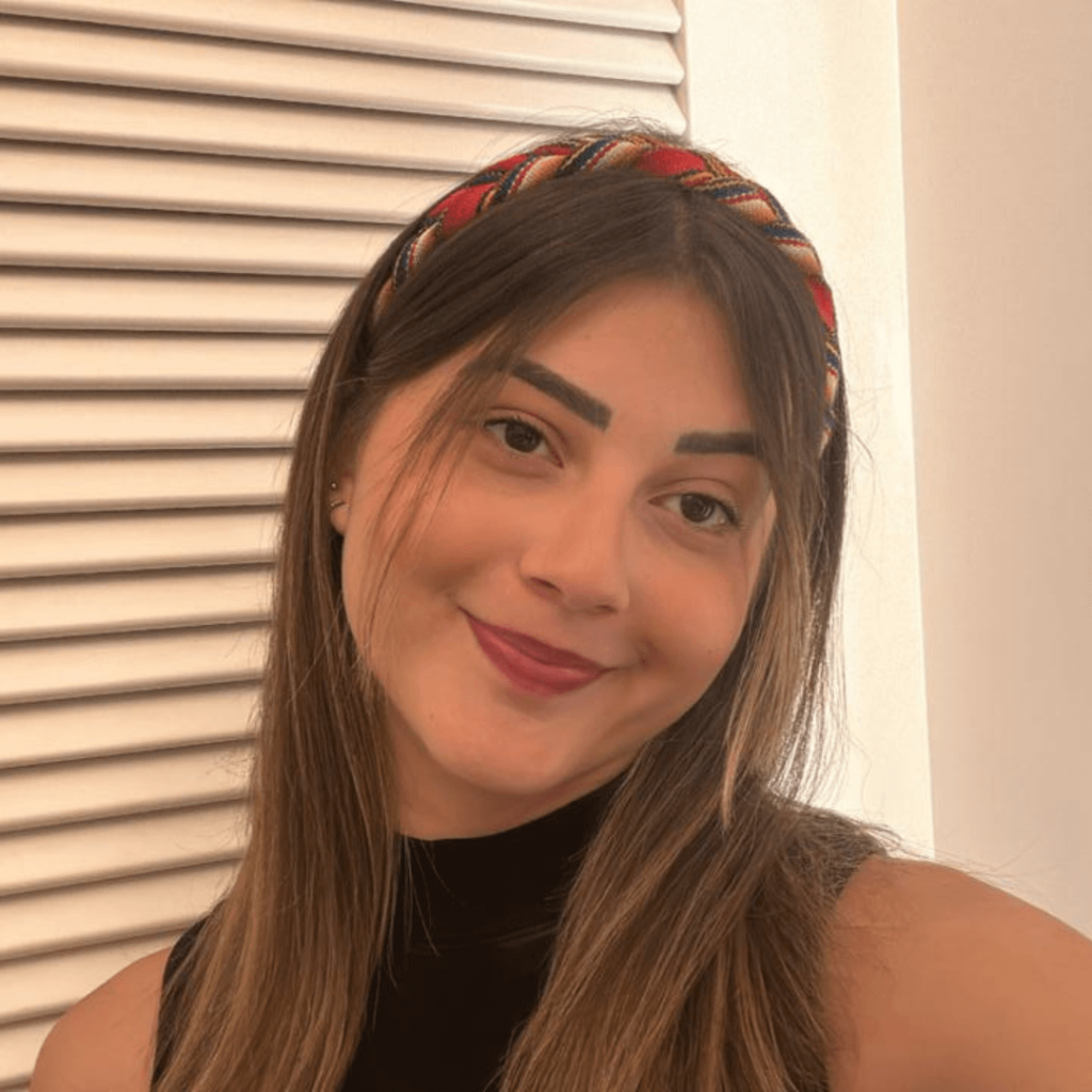 GABREGAMO-EVENTOS- IELLA MATOS OLIVEIRA-BIO (1)egamo-eventos-festas-ativacaodemarca-produtora-corporativossociais-gradiente